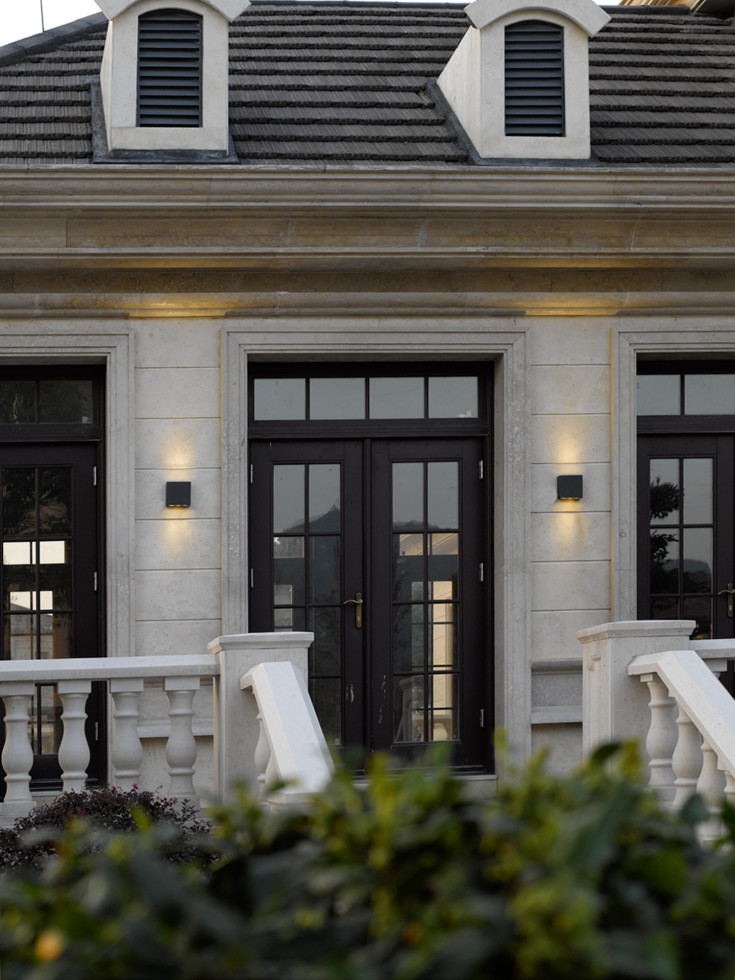 Trio Lighting Thames utendørs vegglampe, antrasitt