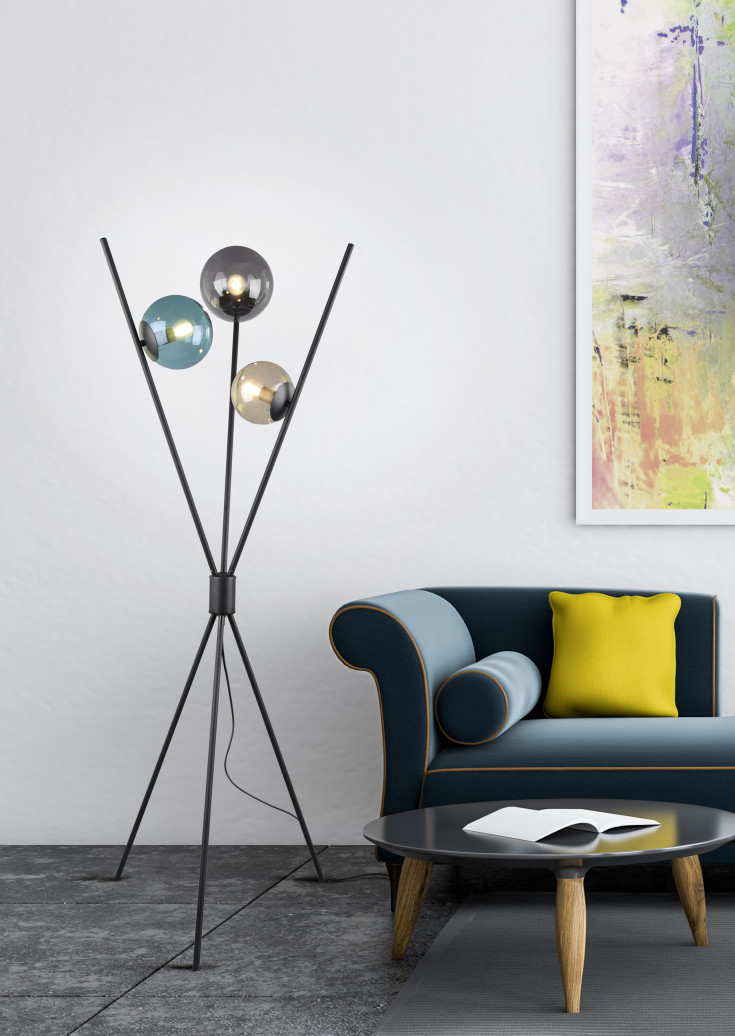 Trio Lighting Lance golvlampa, svart