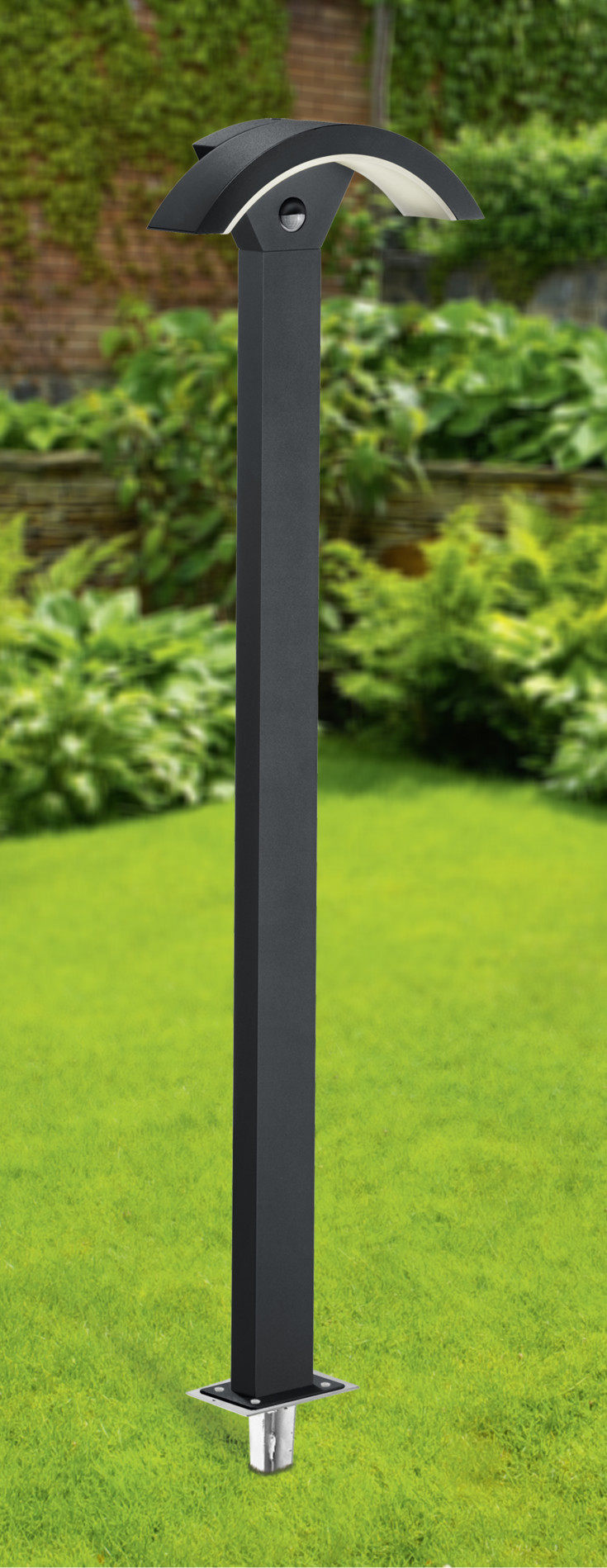 Trio Lighting jordspyd til pullert