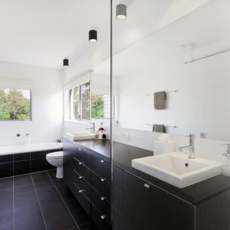 Nordlux Fallon Long påbygningsspot, sort