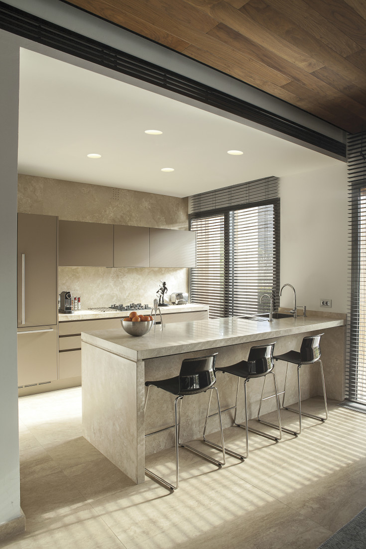 Astro Blanco Round indbygningsspot, kipbar, hvid