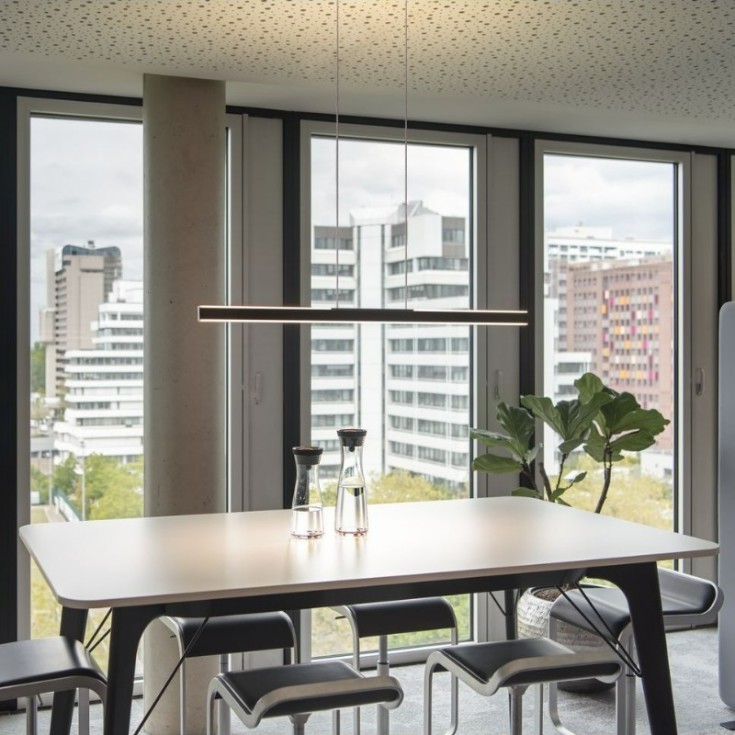 SLV One Linear pendellampa, svart, 100 cm