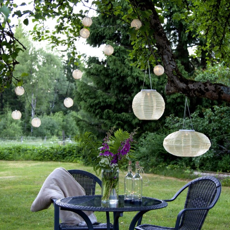 Star Trading Festival sollyskjede med gule kuler