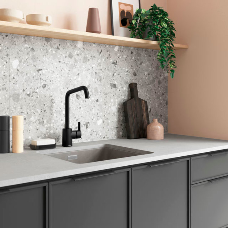 Damixa Pine kjøkkenarmatur, matt sort