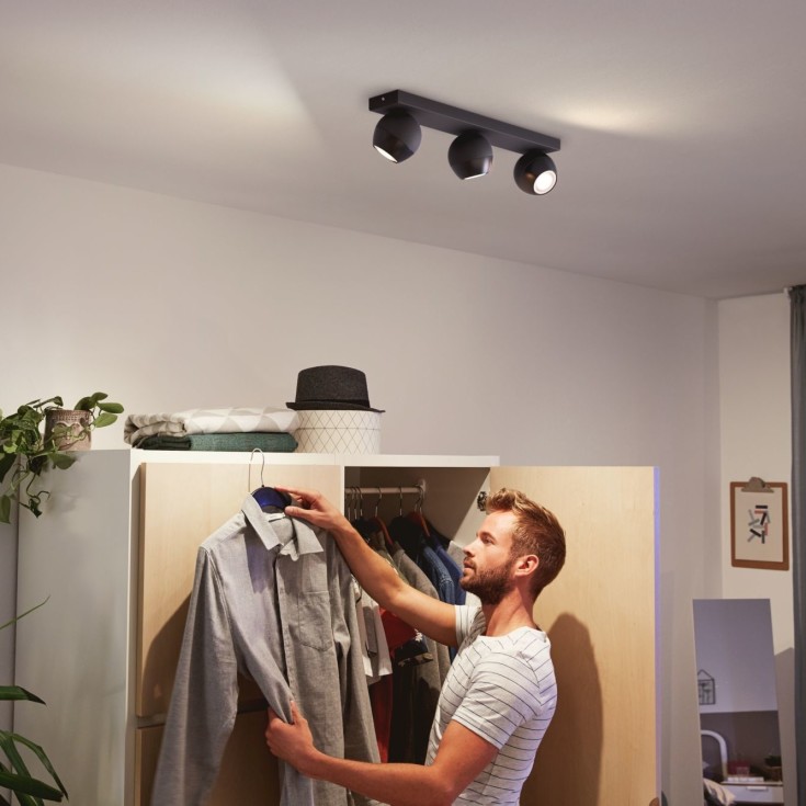 Philips Hue Buckram spotter i tak, sort