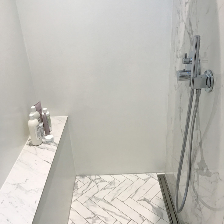 Unidrain 1004 afløbsarmatur, 700 mm, mod bagvæg