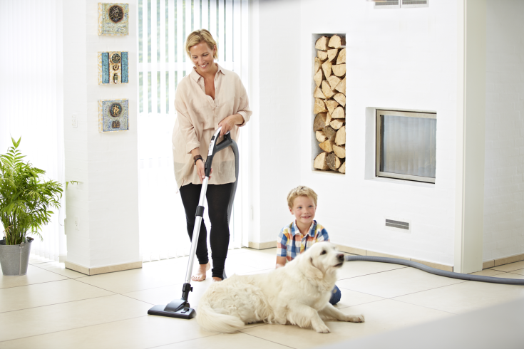 Nilfisk Alt-i-1 centralstøvsuger med Deluxe slange, LCD, op til 500 m²