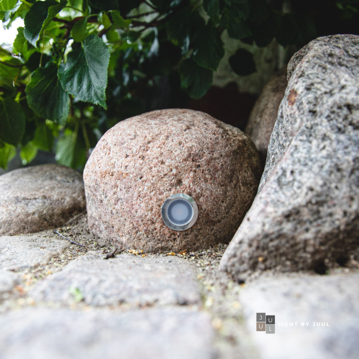 Light By Juul pigstein med Cosmos spot