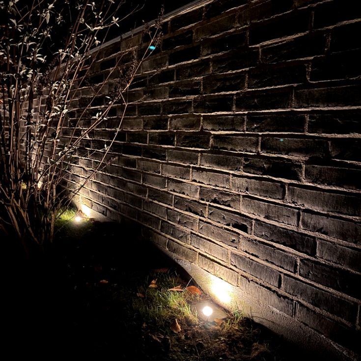 Light By Juul Holmegaardsten med Cosmos spot, antracit