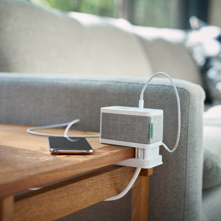 Unica Bordstikkontakt enkel m/USB A/C hvit