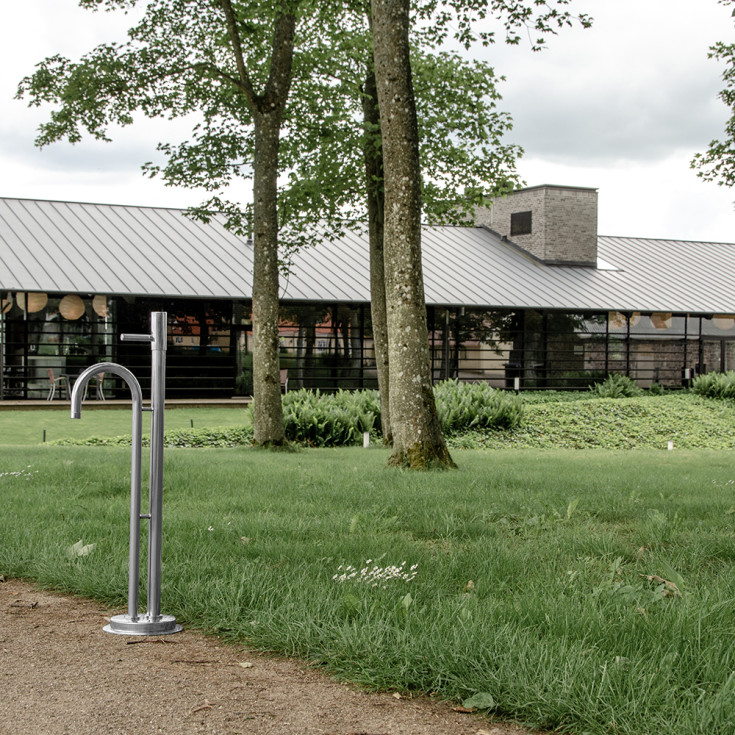 Frostline Duo L9 vattenpost, 79 cm, självstängande grepp, rostfritt stål