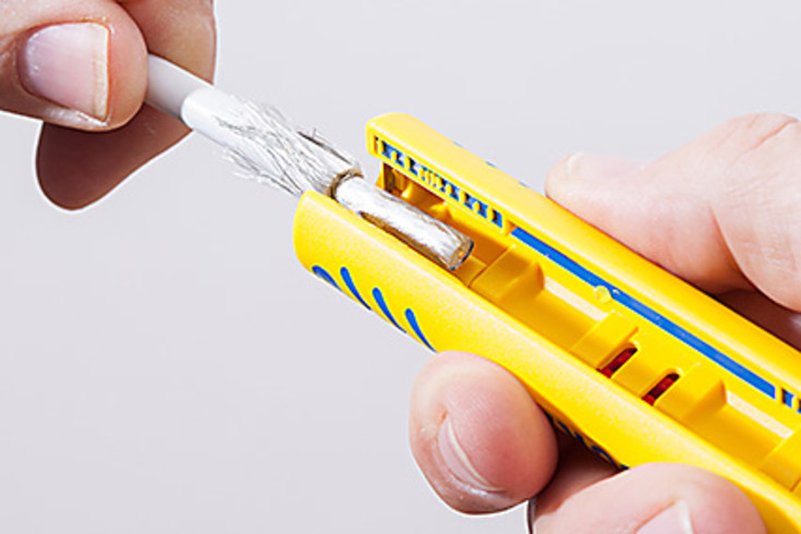 Jokari Afisoleringsværktøj Nr. 1 til coax kabel Ø4,8-7,5 mm