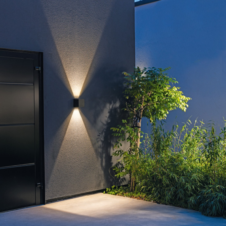 SG Artes udendørs væglampe, 3000K, sort