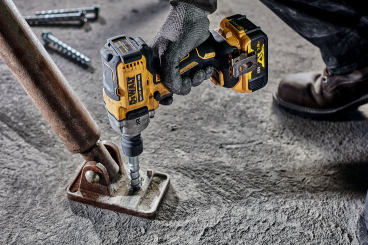 DEWALT 18V XR slagnøgle DCF892N-XJ, 1/2" firkant, 812 Nm