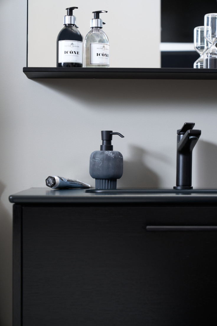 Gustavsberg Artic møbelpakke, 100x47 cm, sort eik/sort