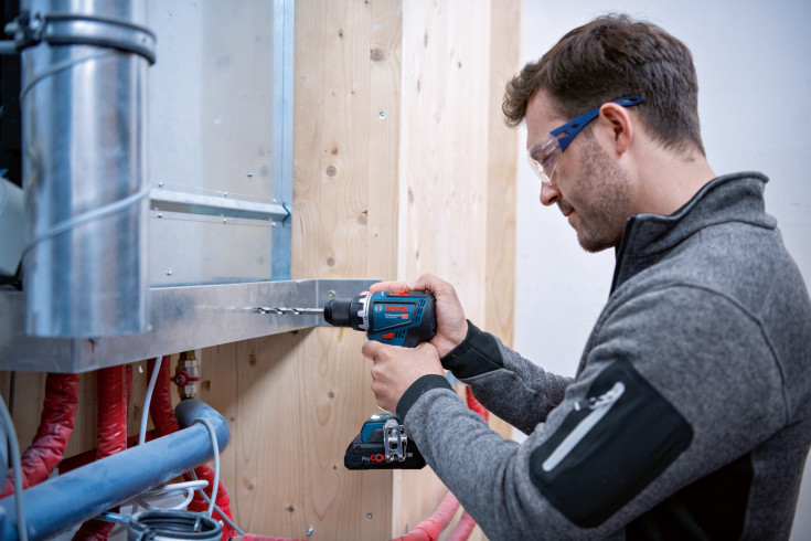 Bosch bore-/skruemaskine GSR 18V-90 C, solo