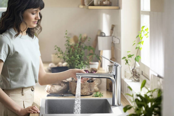 Hansgrohe Zesis M33 köksblandare, utdragbar pip, krom