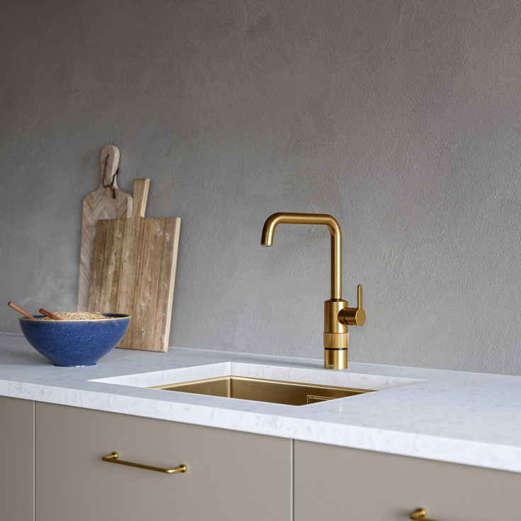 Damixa Silhouet Instant kjøkkenarmatur, kokende vann, børstet messing