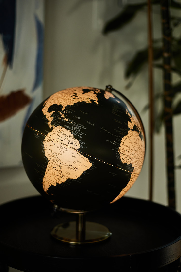 2 stk Globus med lys, grønn, Ø25