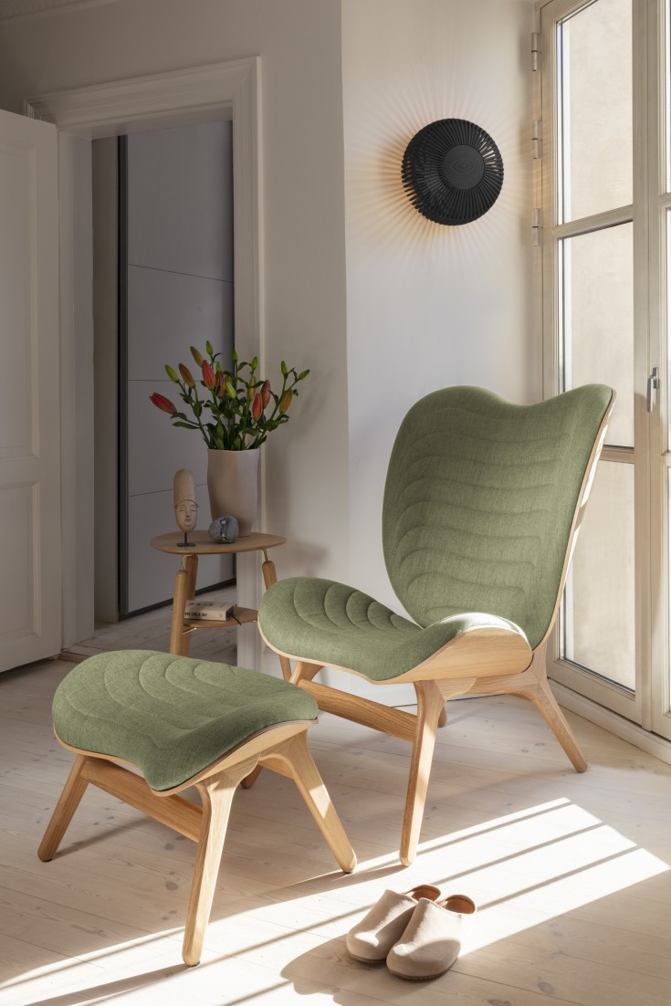 Umage Clava Up Wood vegglampe, sort tre, Ø49 cm