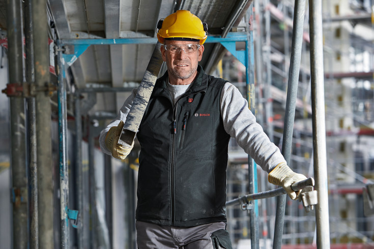 Bosch varmevest GHV 12/18V XA SOLO GAA 12V, størrelse 2XL