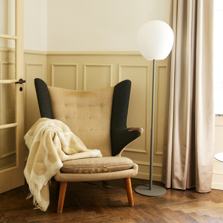 Halo Design Wrong gulvlampe