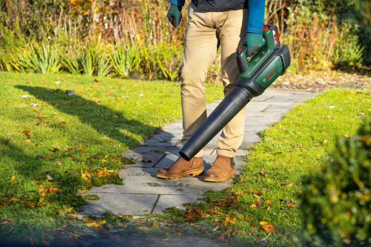 Bosch Løvblæser - 200km/t uden batteri - 36V