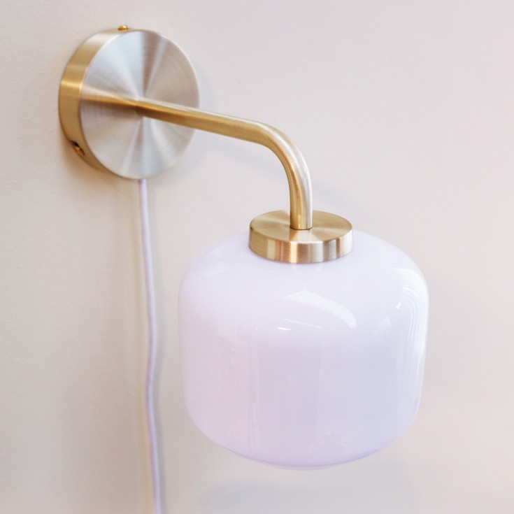 Dyberg Larsen Arp væglampe