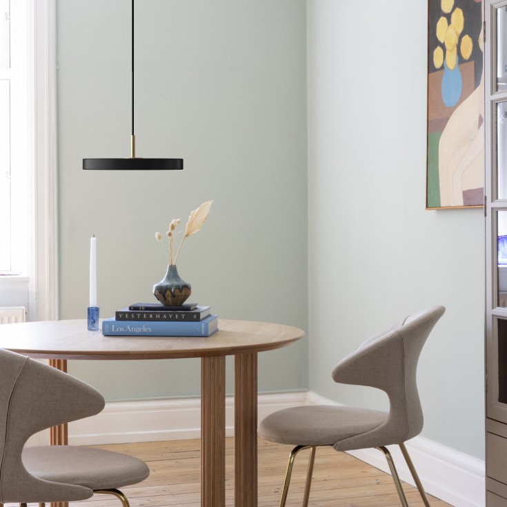 Umage Asteria pendellampe, sort, Ø31 cm