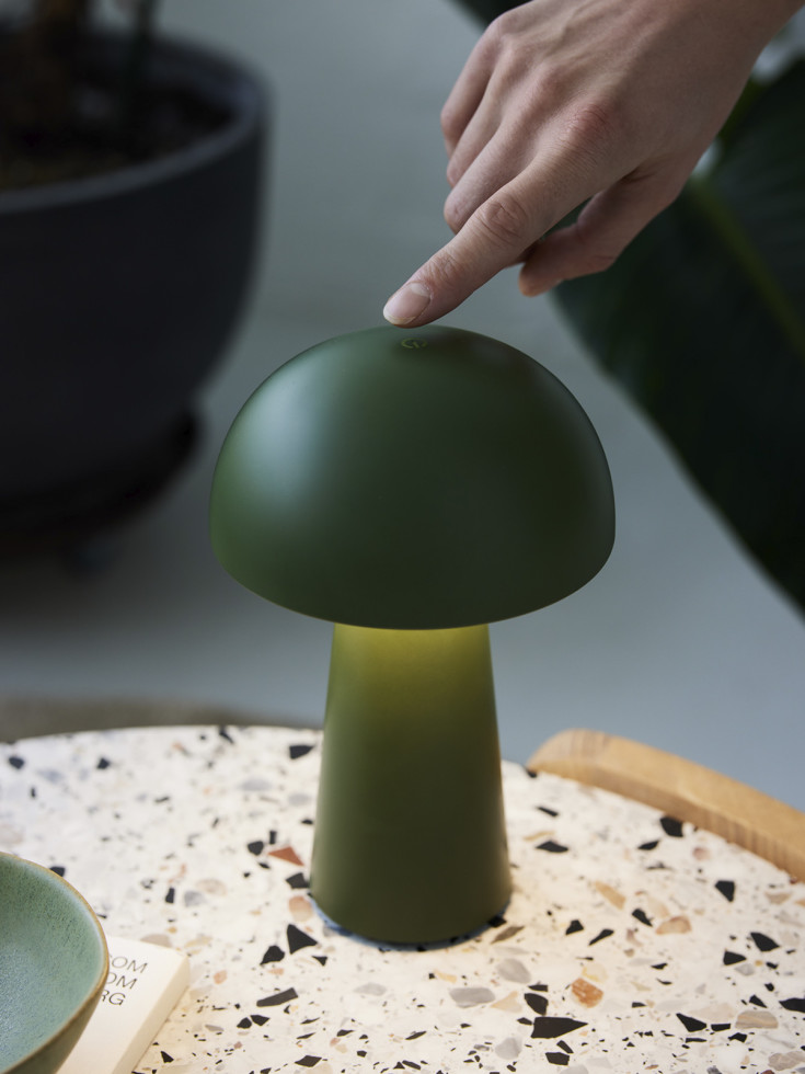 Nielsen Light Move Me uppladdningsbar bordslampa, olivgrön