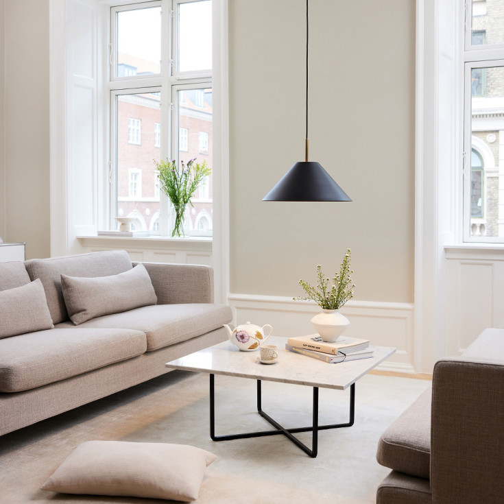 Halo Design Hygge pendellampa, svart, Ø40 cm