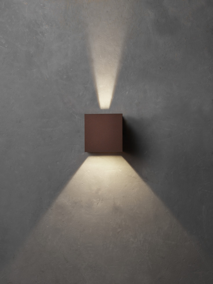 Toscana væglampe 2x10W 3000K dæmpbar, corten