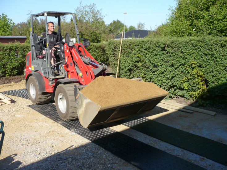 Køreplade 300 x 110 cm plast