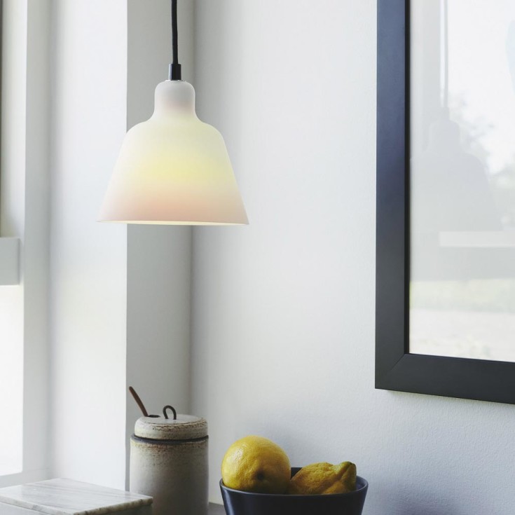 Halo Design Carpenter pendel, opal, Ø15 cm