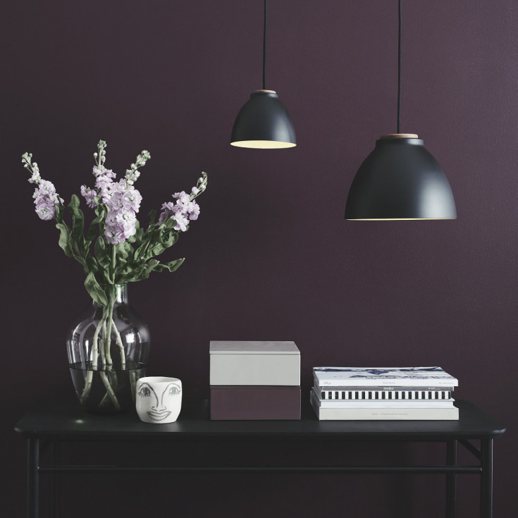 Halo Design Nivå pendellampe, sort, Ø14 cm