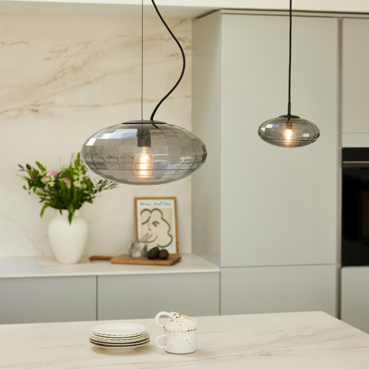 Halo Design Mesh pendellampa, rökfärgad, Ø36 cm