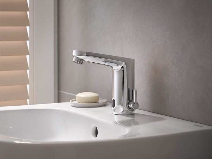 Grohe Eurosmart Cosmopolitan tvättställsblandare, beröringsfri, krom