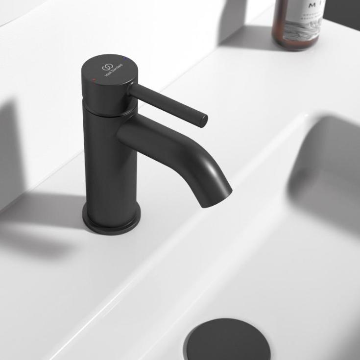 Ideal Standard Ceraline håndvaskarmatur, sort