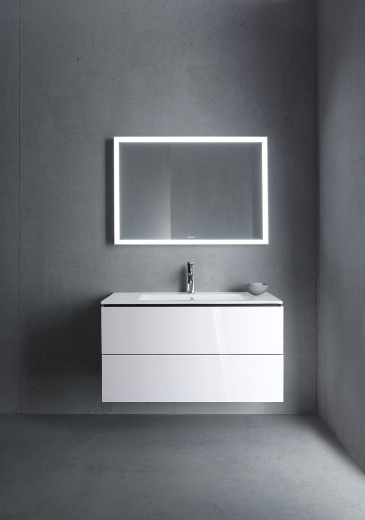 Duravit L-Cube spegel med belysning, dimbar, sensor, 100x70 cm, vit