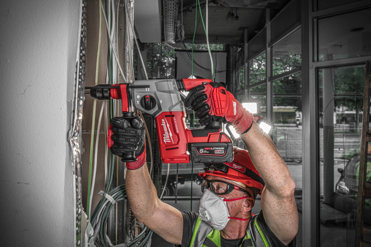 Milwaukee M18 BLH borhammer, uten batteri