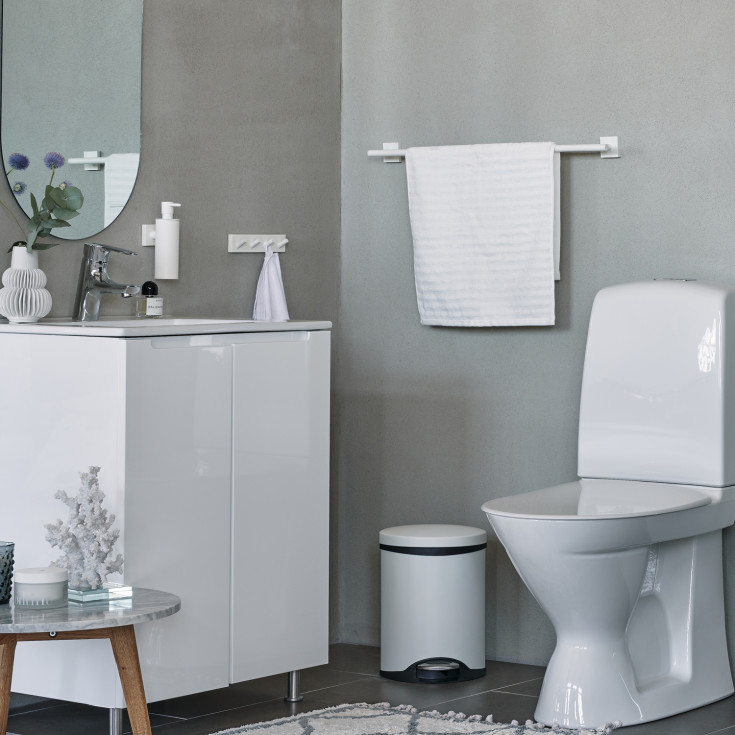 Smedbo Outline Lite toiletspand, 6 liter, hvid