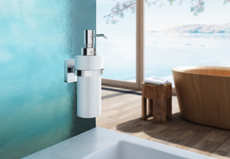 Smedbo Ice tvÄlpump, krom