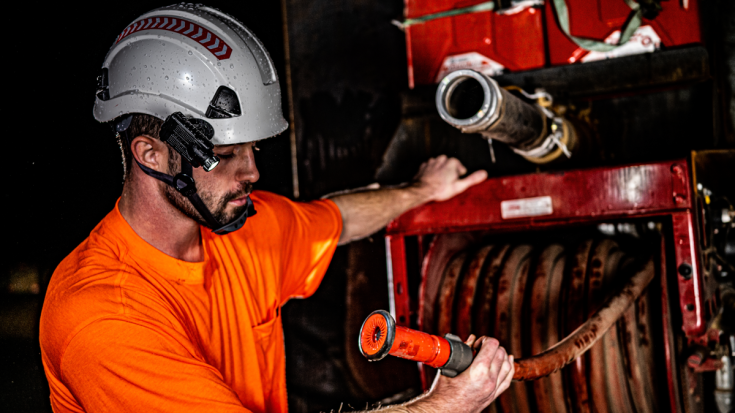 Coast SHL2R uppladdningsbar hjälmlampa, 500 lumen