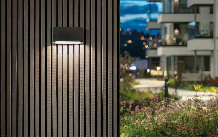 SG Arlon udendørs væglampe, 2700K, hvid