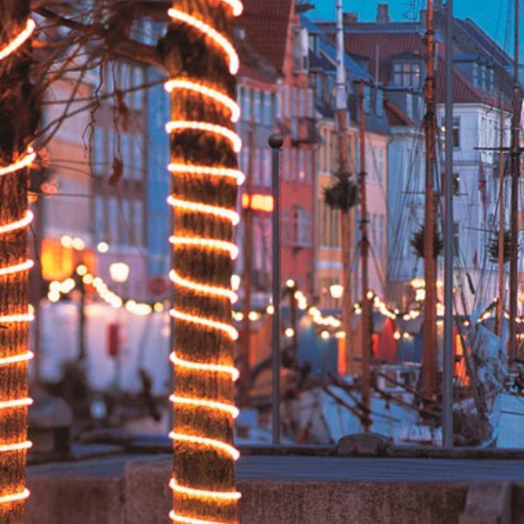 Sirius Top-Line ropelight utendørs, 144 varmhvite lys, 4 meter, startsett