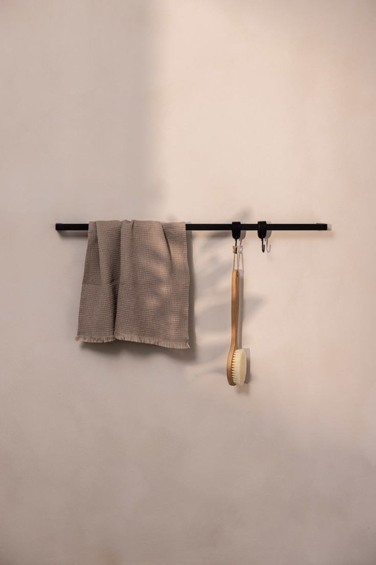 Metallbude Vana håndklædestang, 105 cm, sort