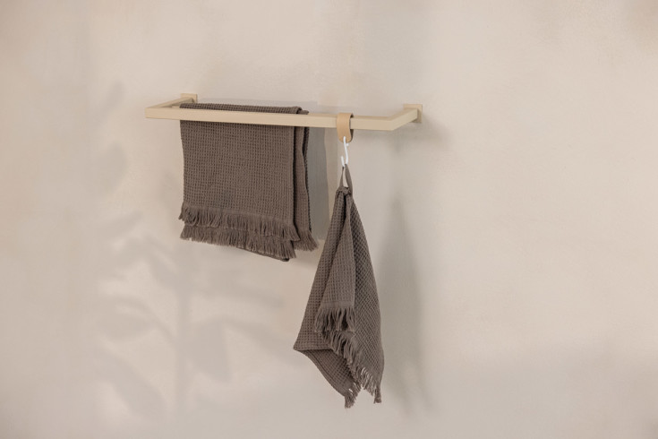 Metallbude Stenni håndklestang, 50 cm, beige