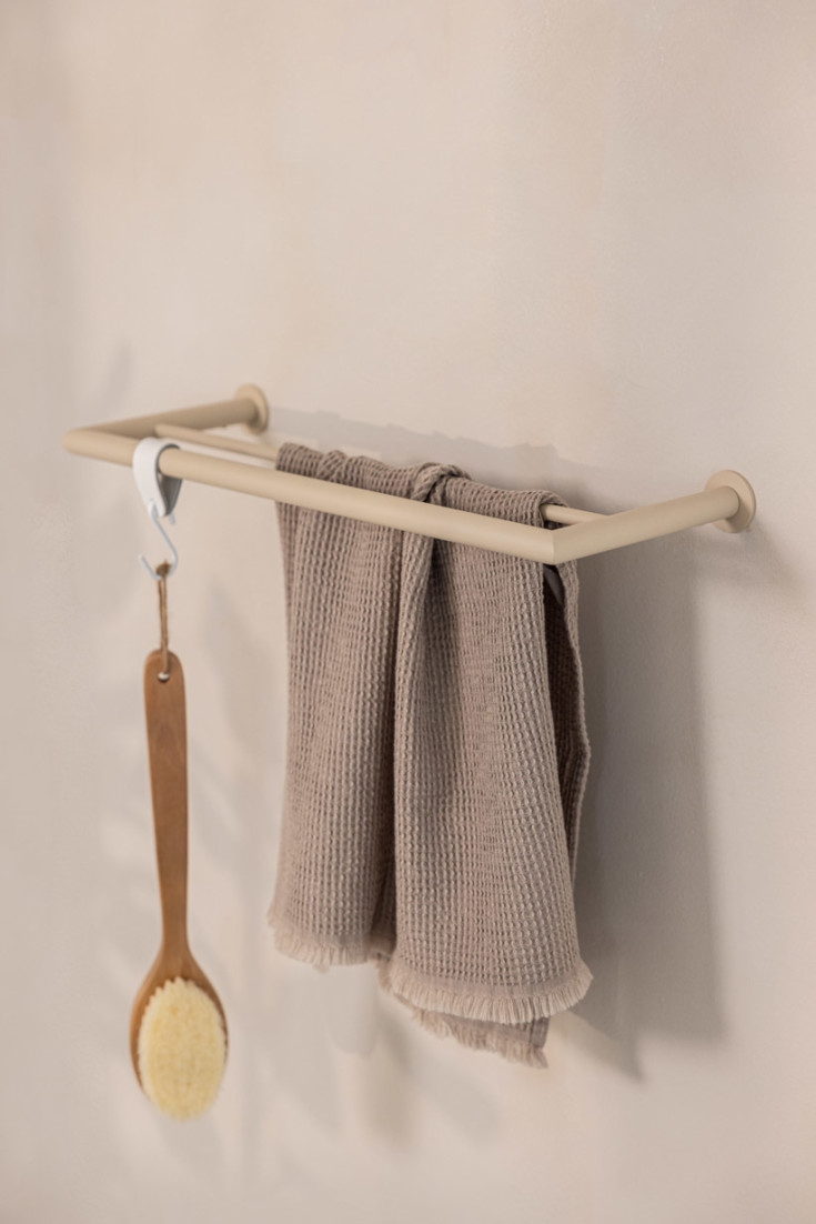 Metallbude Stenni håndklædestang, 50 cm, beige