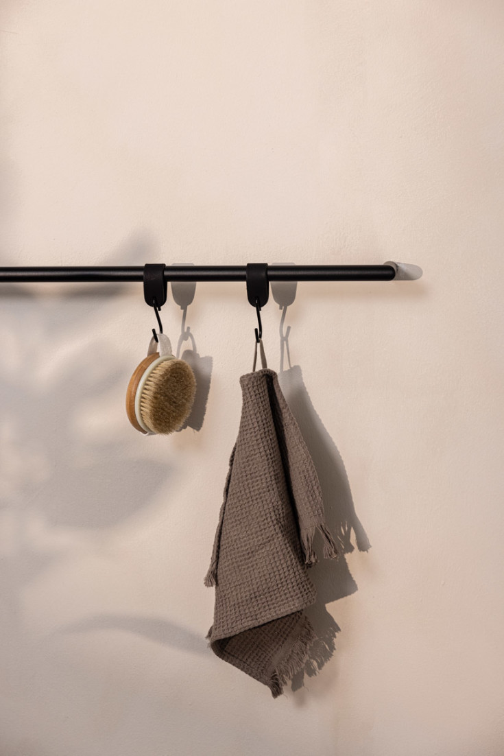 Metallbude Vana håndklestang, 105 cm, sort