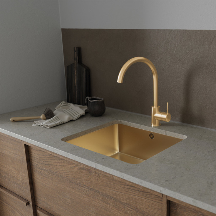 Mora Inxx II Soft køkkenarmatur, børstet messing